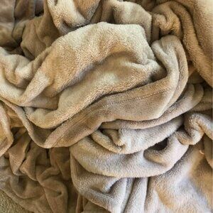 Tan KING Fuzzy Blanket